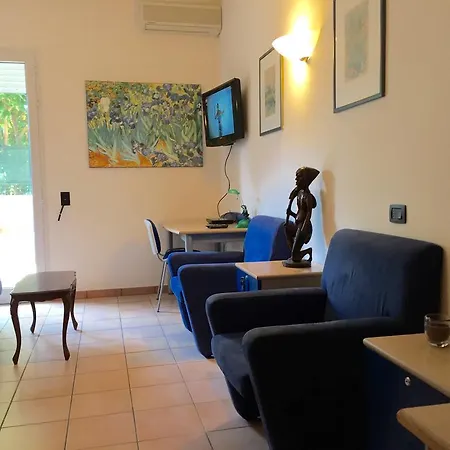 Giardini Appartement *